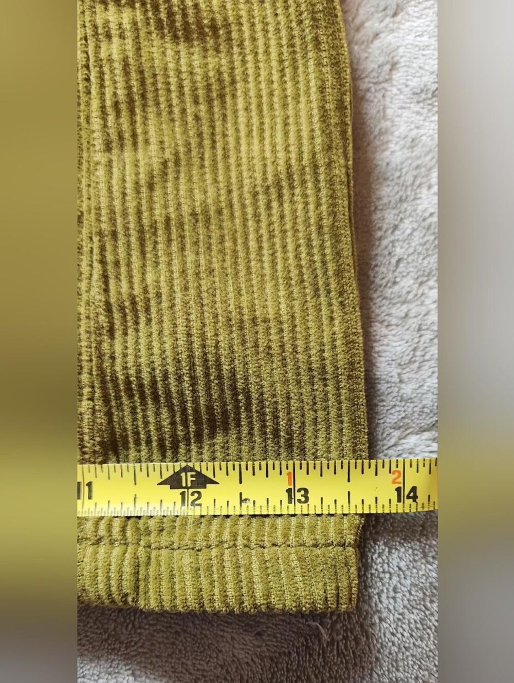 We The Free The Harlow Mid Rise Wide Leg Corduroy Pants in Olive Size 28 - Picture 9 of 10
